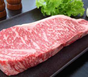 Kobe beef with garlic,salt and pepper